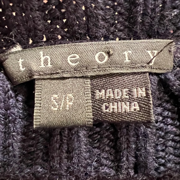 Vintage Vince Striped Sweater with Shoulder Detail - Picture 4 of 8